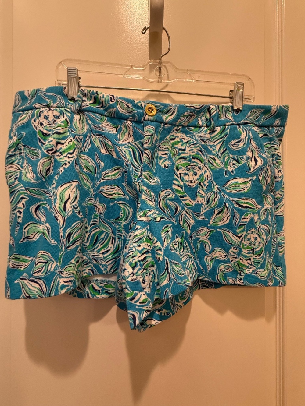 EUC Lilly Pulitzer Shorts, 16